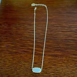 Kendra Scott Elsa gold pendant